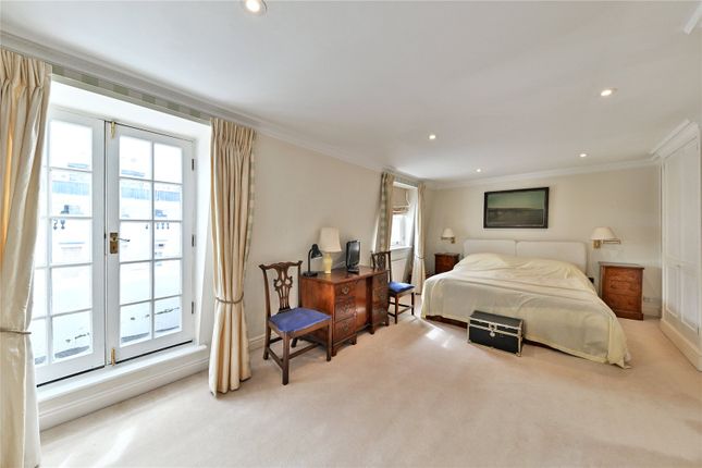 Flat 7, 34, Onslow Gardens, London photo 4