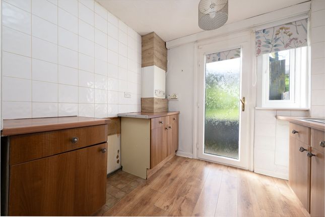52 Maple Road, Greenock photo 3