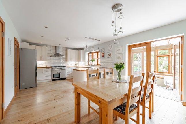 9 Meadow Lane, Norwich photo 4
