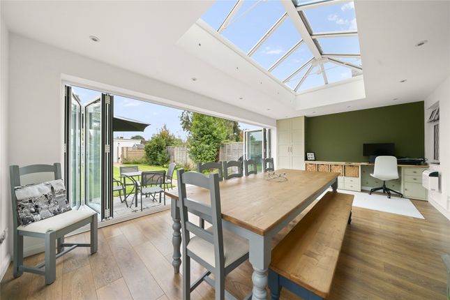 13, Blundel Lane, Cobham photo 2