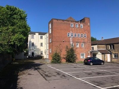 Office to let in Suite 4, St Agnes House, 6 Cresswell Park, Blackheath