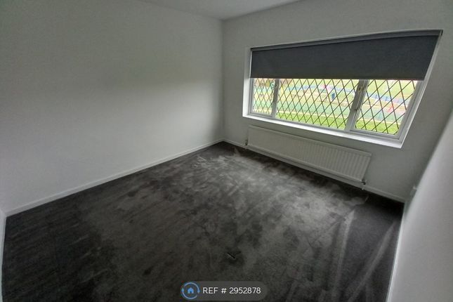 Jowitt Close, Maltby, Rotherham photo 4