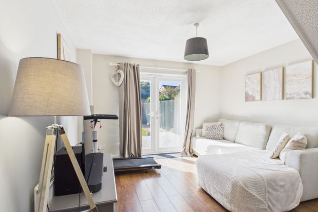 21, NAPTON ROAD, SOUTHAM photo 2