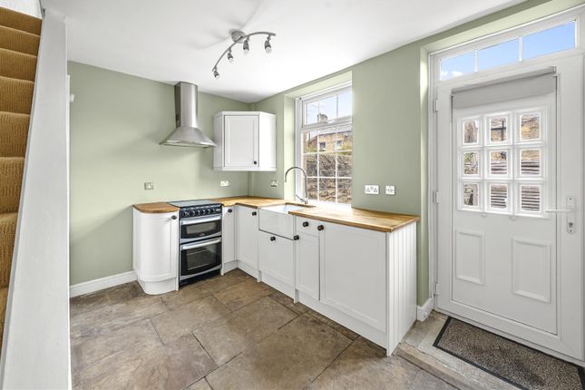 24, Crow Lane, Otley photo 3