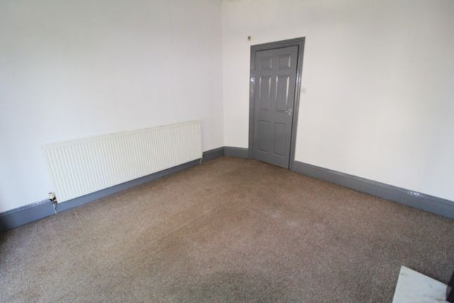 Flat to rent in Linden Grove, Middlesbrough