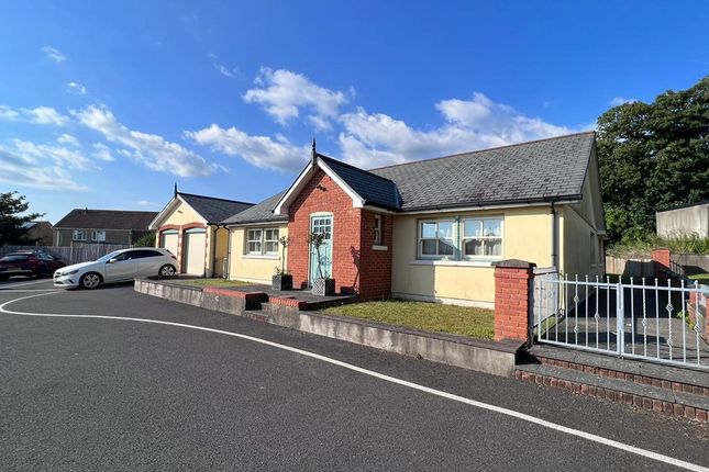 Detached bungalow to rent in Caereithin Farm Lane, Swansea, Ravenhill