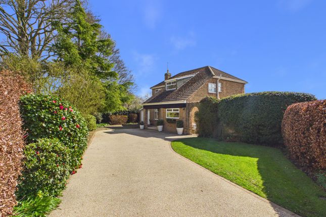 13, Hall Close, Driffield photo 2