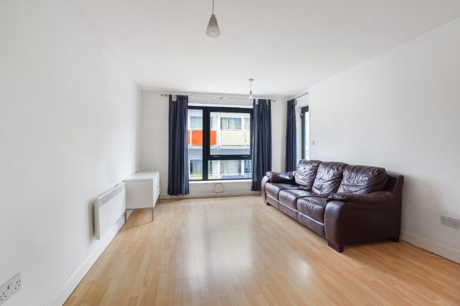 Flat to rent in North Point, North Street, Leeds