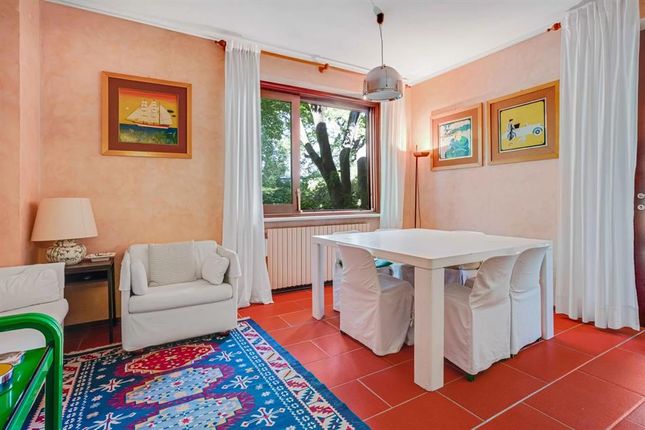 Villa for sale in Dormelletto, Piemonte, 28040, Italy