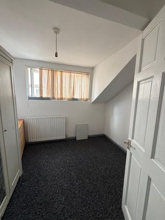 Bayswater Terrace, Leeds photo 5