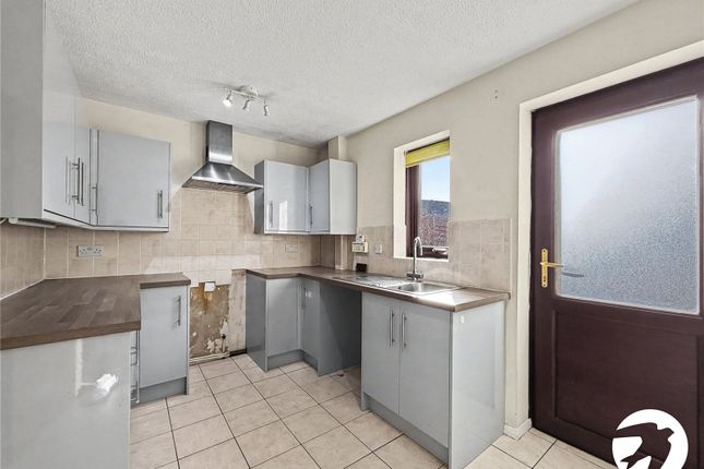 68, Merleburgh Drive, Sittingbourne photo 3