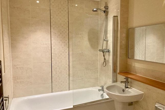 1 Roedean House, 8, Frenches Road, Redhill photo 4