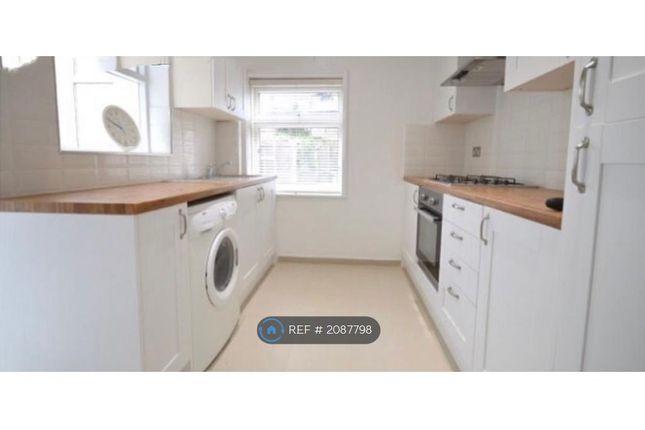 Thumbnail Room to rent in Shakespeare Road, London