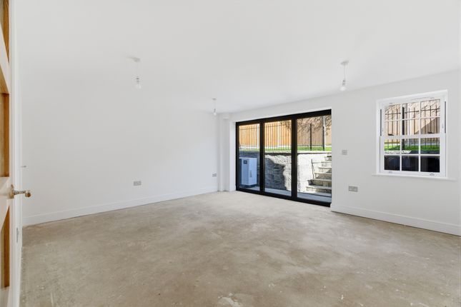 Plot 3, The Hops, Thaxted Road, Saffron Walden photo 3