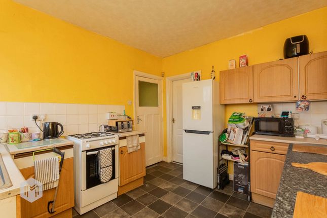 72 Pimlott Road, Bolton photo 4