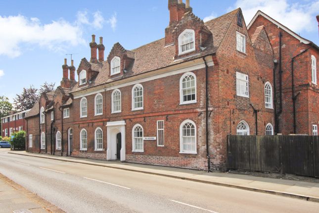 Thumbnail Flat for sale in Old Dover Road, Canterbury, Kent