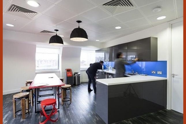 Office to let in Boundary Row, London