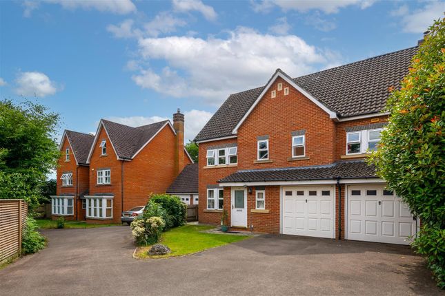 Front Shot - Rightmove.Jpg