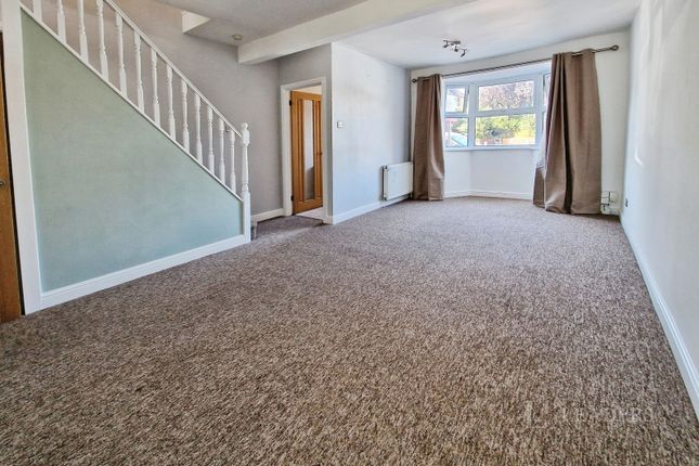7, Grantham Road, Hampshire photo 3