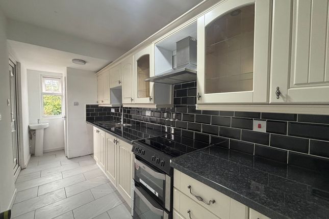 191, Cheveral Avenue, Coventry photo 5