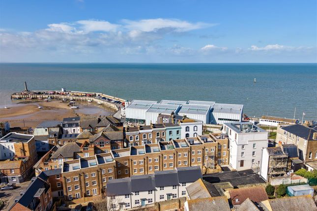 12-16, Fort Road, Margate photo 2