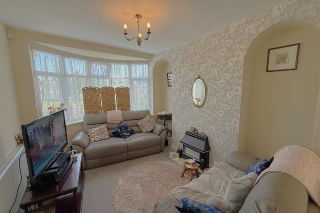62, Kingsway, Leicester photo 3
