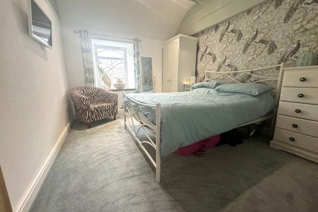 d509Fa9d-B8Ca-42Fc-98F6-839Faee190A8