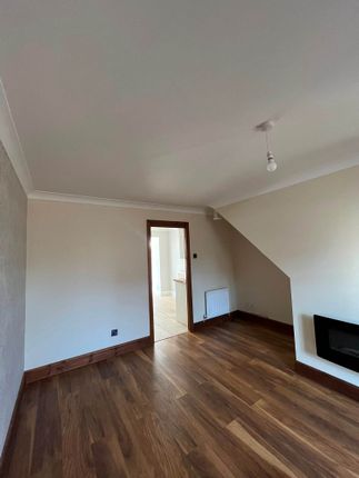76, Cranfield Avenue, MIDDLESBROUGH photo 2