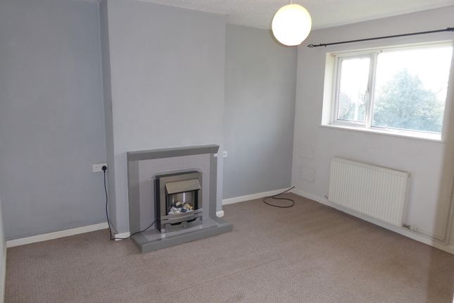 172, Normanston Drive, Lowestoft photo 3