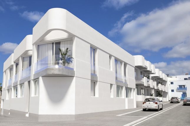 Thumbnail Apartment for sale in Puerto Del Carmen, Lanzarote, Spain