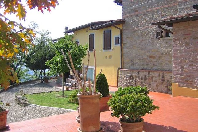 Country house for sale in Via Giovanni Malesci, Vicchio, Toscana