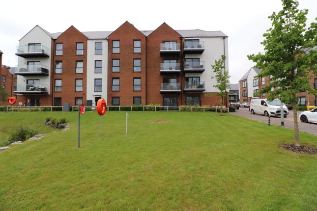 Thumbnail Flat to rent in Engelsine Court, Greenhithe