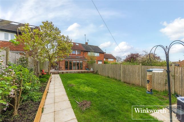 Thumbnail Detached house for sale in Ayot Path, Borehamwood, Hertsmere