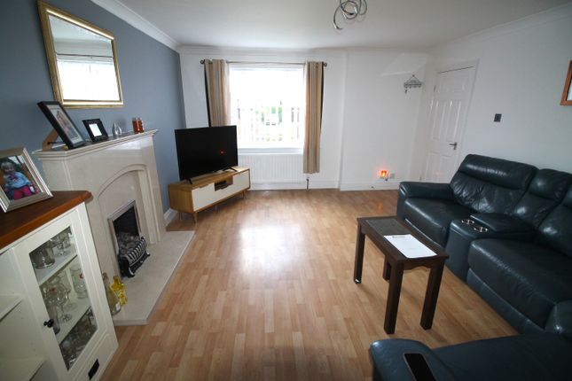 8, Brackenbeds Close, Chester Le Street photo 3