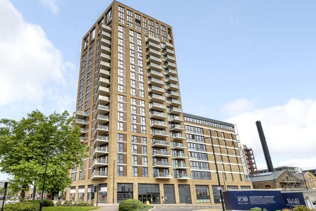 1 bed flat for sale in Victory Parade, London SE18