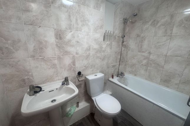 48, Colwell Close, Liverpool photo 3