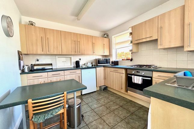 4, Mooredge Drive, Matlock photo 4
