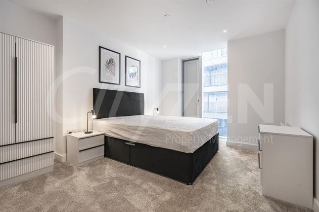 305 Crown View, 150 Dantzic Street, Manchester photo 3