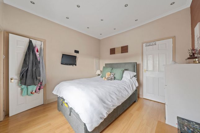 31 Downall Green Road, Wigan photo 4