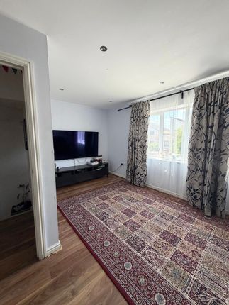 43, Brinson Way, Aveley photo 4