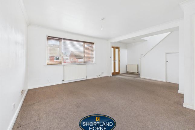 32, Peveril Drive, Coventry photo 4