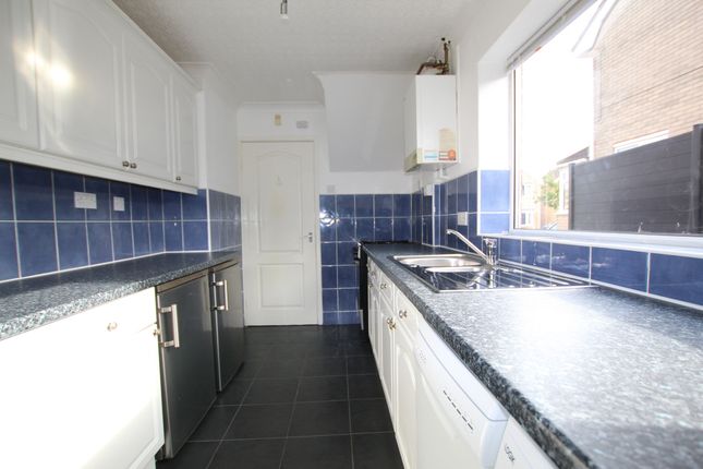 69 Tunwell Greave, Sheffield photo 3