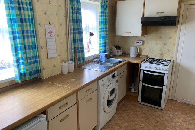 21, Leawood Road, Swadlincote photo 4