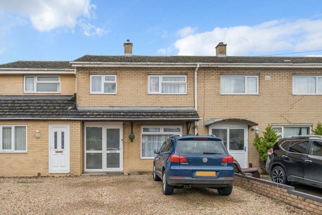 Thumbnail Terraced house for sale in Gainsborough Green, Abingdon