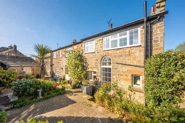 Low Hall Cottage, Harrogate photo 3