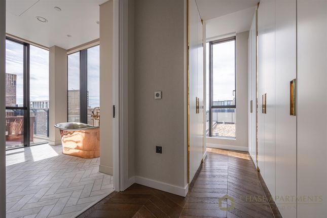 Apartment 27, Boiler House Battersea Power Station, Circus Road South, London photo 4