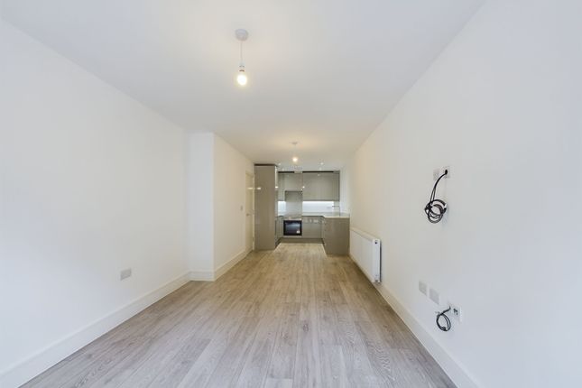 Flat for sale in Russell Way, Octagon House Russell Way