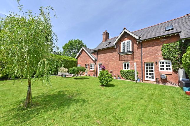 2 Standon Court Maer Lane, Stafford photo 2