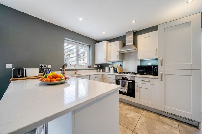 16, Boshaw View, Hade Edge photo 4