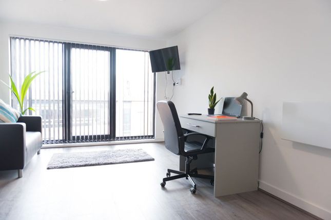 Studio flat on Baltic 56 Style 9 20, Norfolk Street, Baltic Triangle, £815/mo
